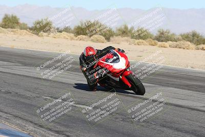 media/Dec-01-2025-Moto Forza (Mon) [[2daa91e15f]]/2-Intermediate Group/Session 4 (Turn 10 Inside)/